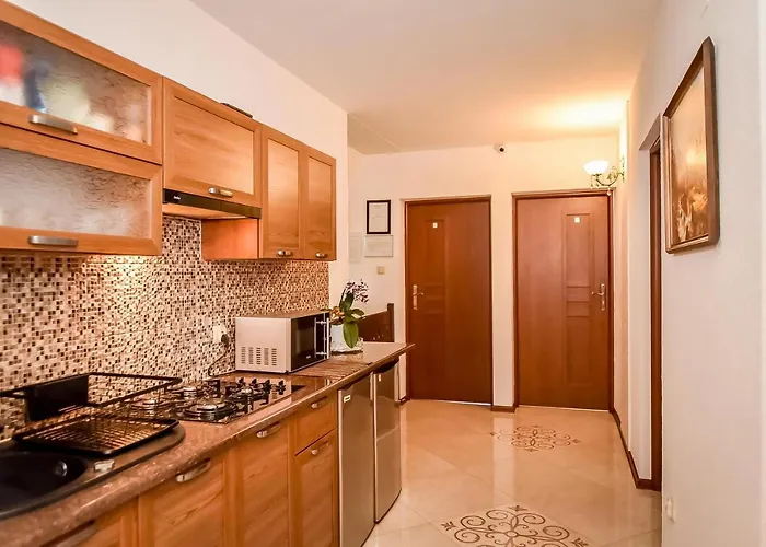 לינה וארוחת בוקר U Ireny 3*